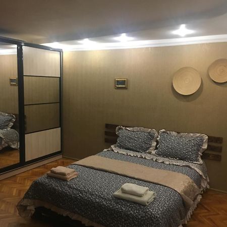 Kvartira Na Krakivskiy 12 , 52 Appartamento Kiev Esterno foto