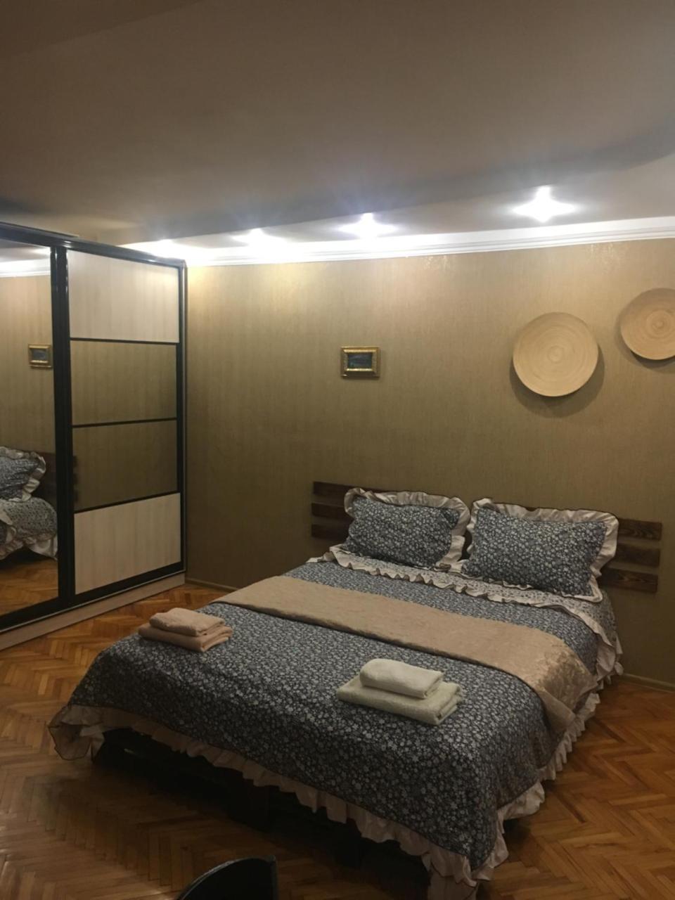 Kvartira Na Krakivskiy 12 , 52 Appartamento Kiev Esterno foto