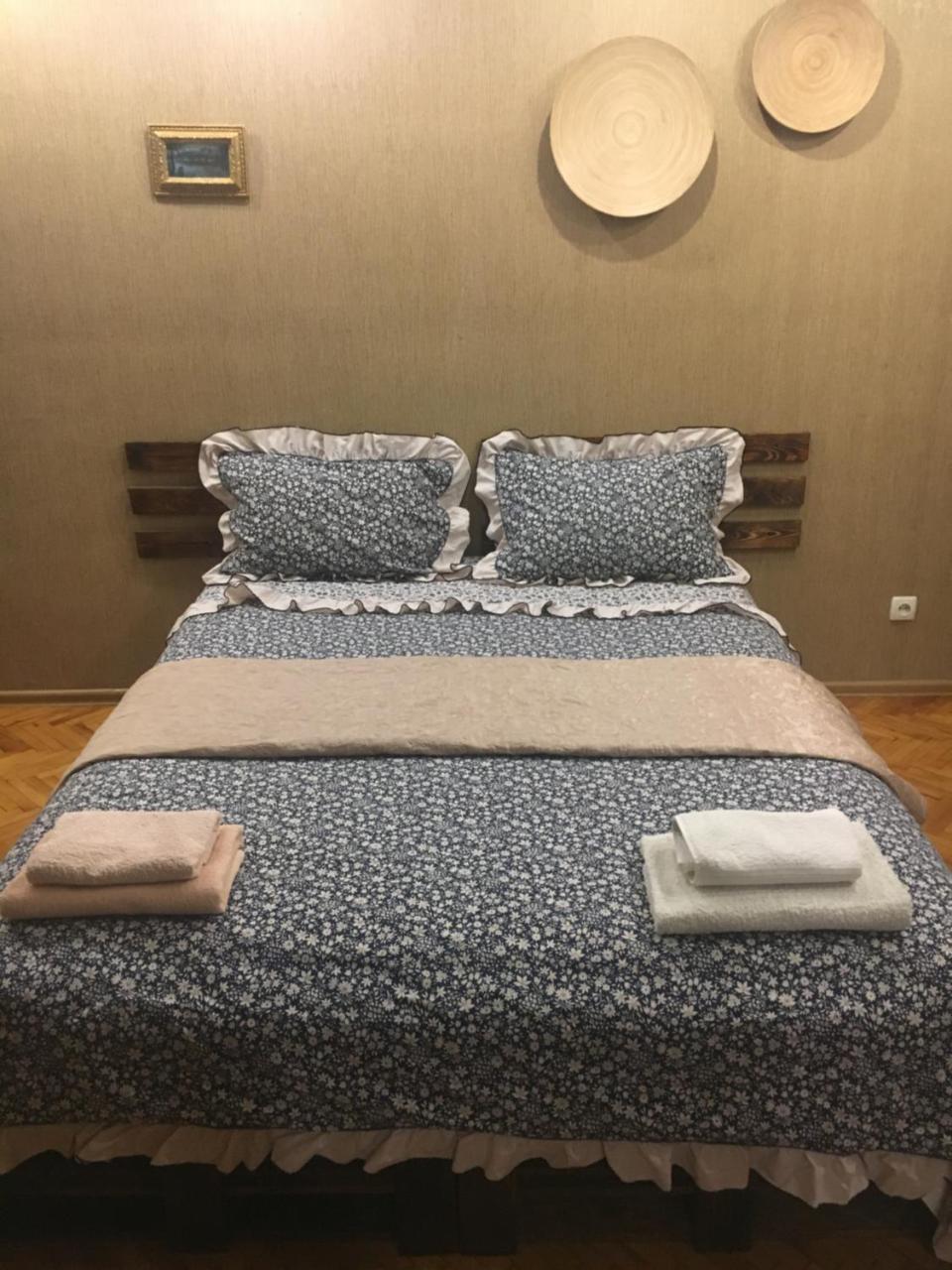 Kvartira Na Krakivskiy 12 , 52 Appartamento Kiev Esterno foto